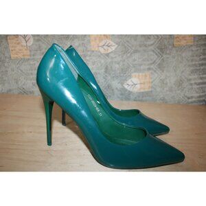 Azalea Wang Green Patent Classic Pumps
